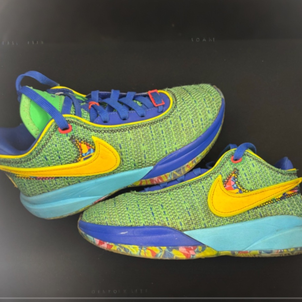 Nike Green and Blue Sneakers Vibrant Design